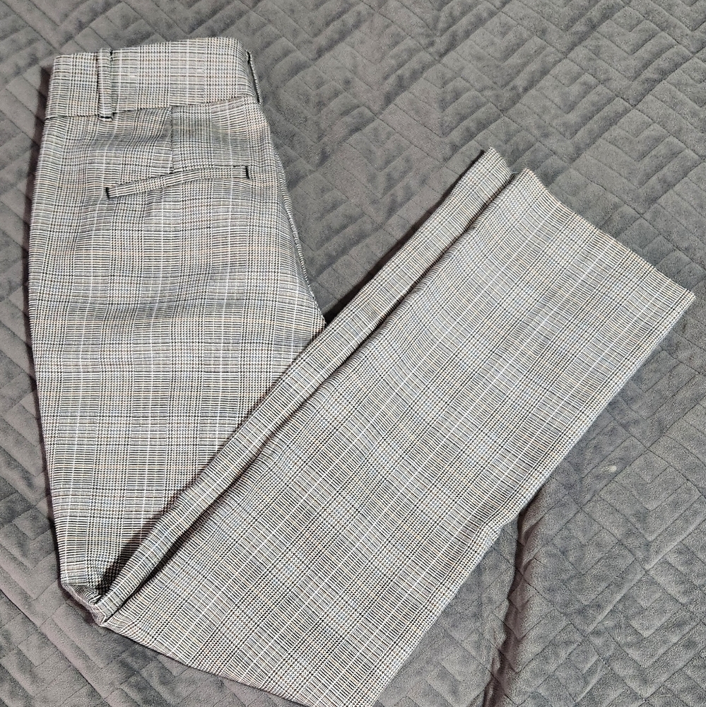Ann Taylor Factory Gray Dress Pants with Classic Check Pattern